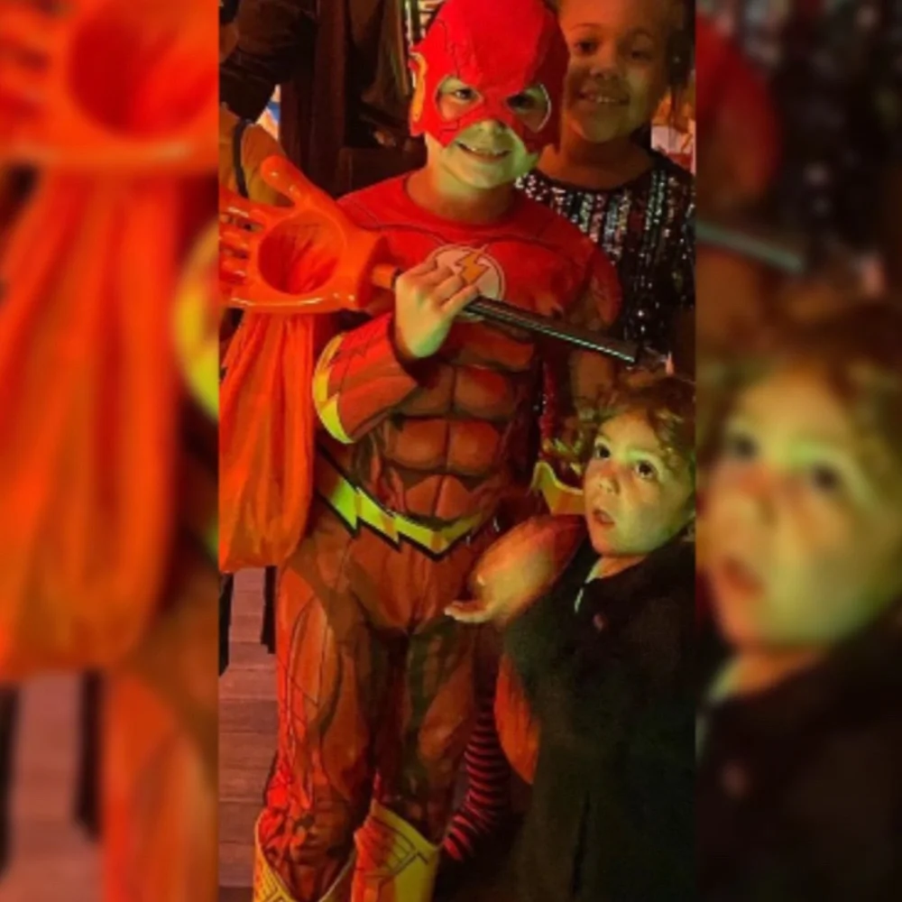 3pc Kids Medium Flash DC Comics Superhero Costume Halloween